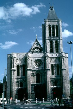 [ See more of the Cathedral of St. Denis! ]